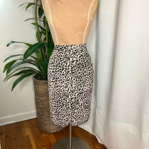 PrettyLittleThing | Women's White Animal Print Midi Skirt with Slit | US 10